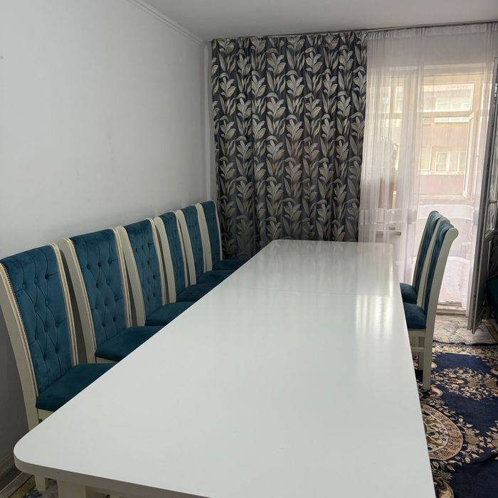 Продаю большой стол