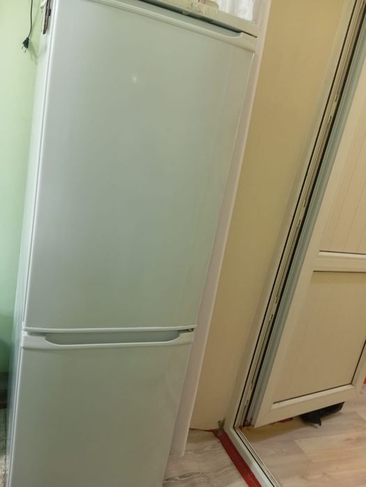 Холодильник сатылады 35000