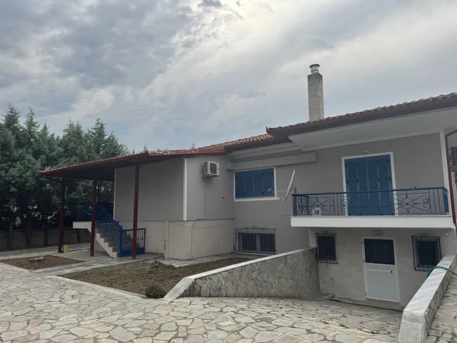 Уютна къща в село Ксифиани, Гърция  – тишина и природа