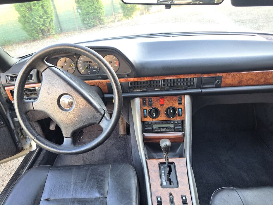 MERCEDES-BENZ  1982 — imagine 3