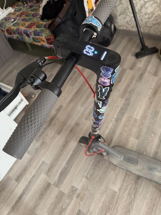 Прдам электрический самокат