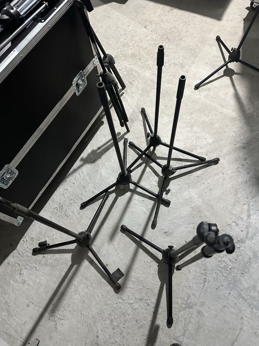 Стойки микрофоные