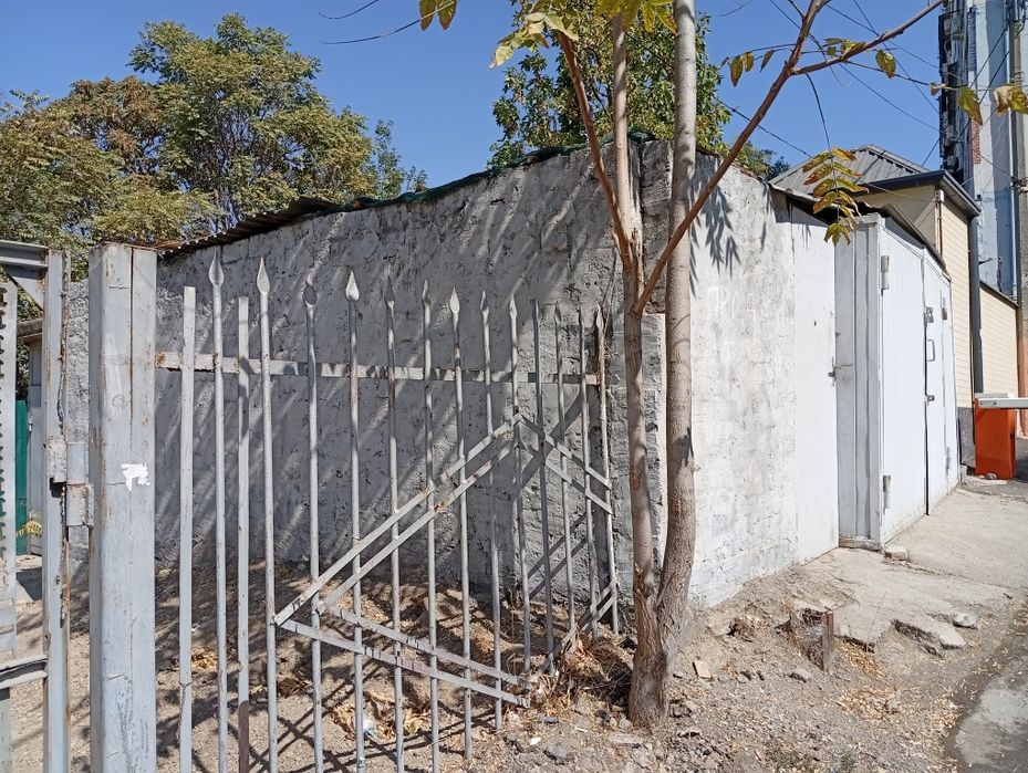 Срочно срочно Гараж продаётся