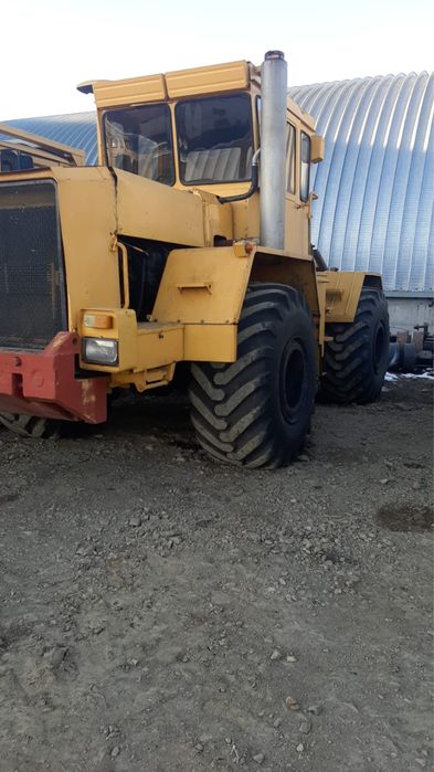 Кировец К-703