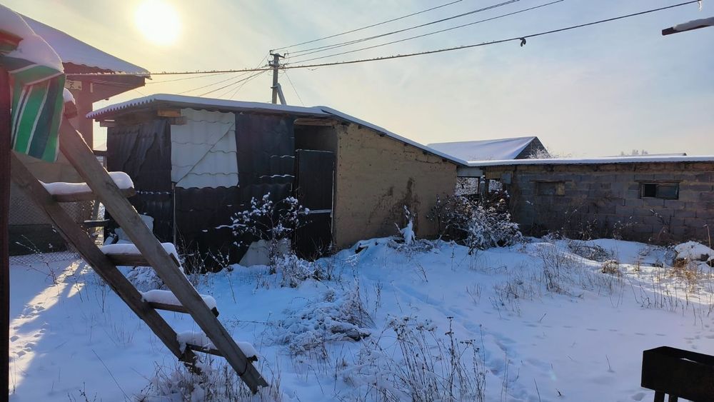 Продается 2-х комнатная времянку