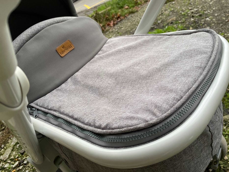 Бебешка количка Lorelli Luna 2-в-1 + кош за кола и зимно термочувалче