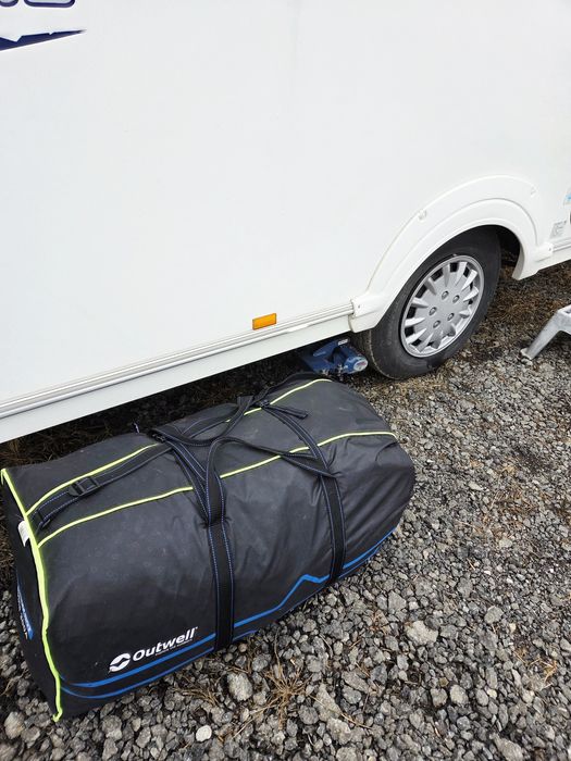 Rulota Swift  Alpine 2009 – Mover, cort mare, baie cu duș separa