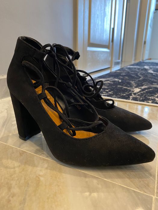 Токчета с връзки