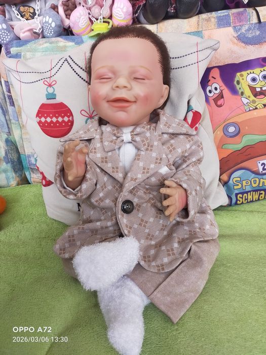 Продам игрушки, продам куклы.