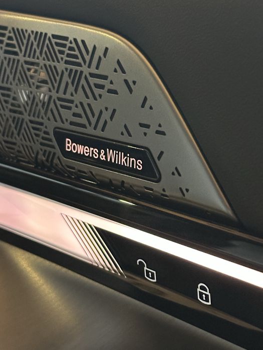 BMW i5 35L eDrive 2024 с пробегом в наличии