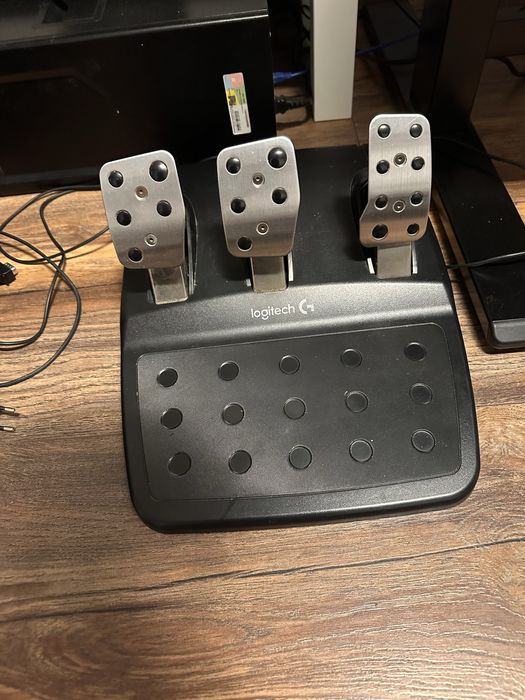 Волан Logitech G29 + Скоростен лост