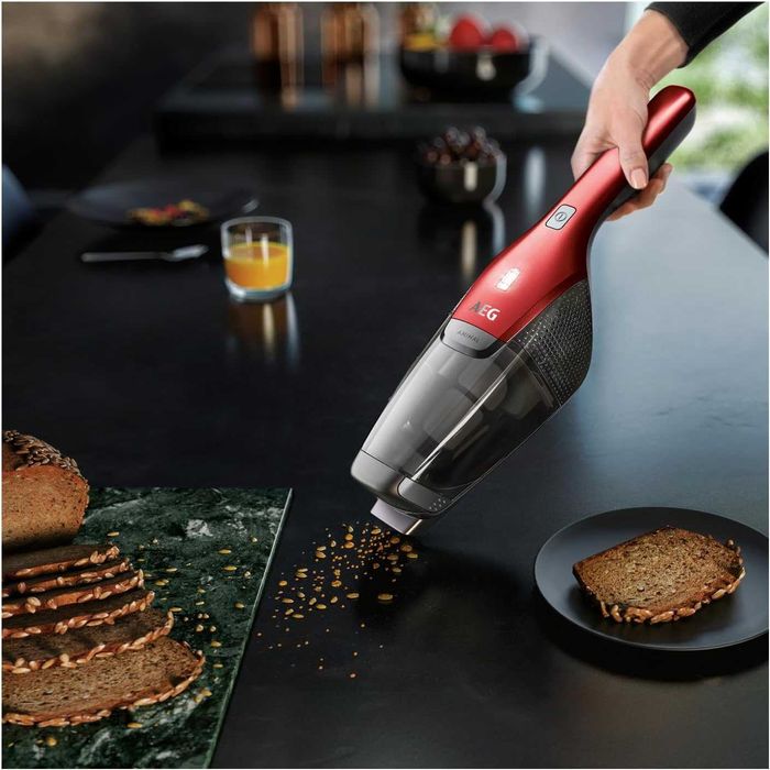 Вертикална прахосмукачка AEG Ergorapido CX7 (CX7-2-45MO)