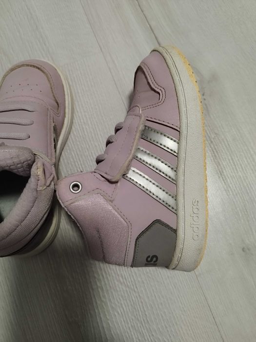 Боти Adidas 26 номер