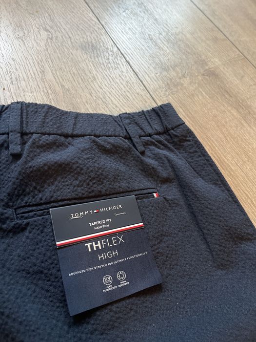 Tommy Hilfiger  TH Flex High - Нов  летен спортен панналон размер Л / Оригинал
