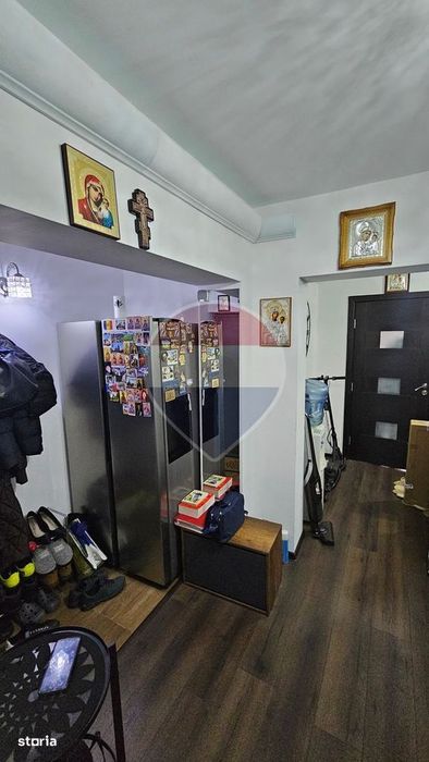 Apartament cu 2 camere de vânzare în zona Central Tg Neamt