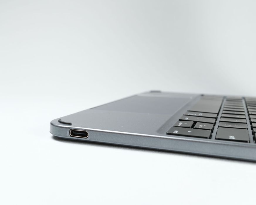 Doqo MorphFlex, iPad mini 6/7, клавиатура, калъф, trackpad, Bluetooth, подсветка