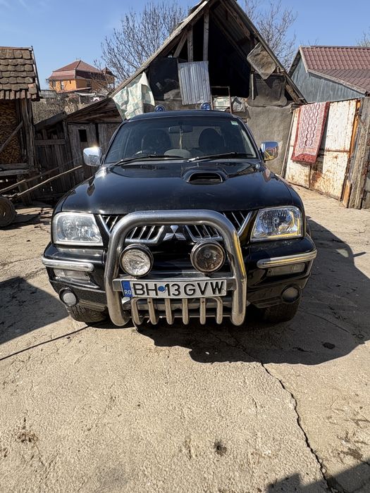 Mitsubishi L200 Jeep