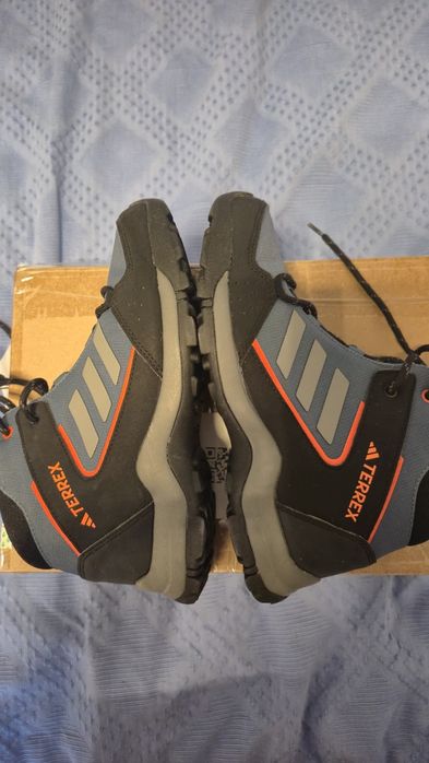 Ghete Adidas Terrex 38