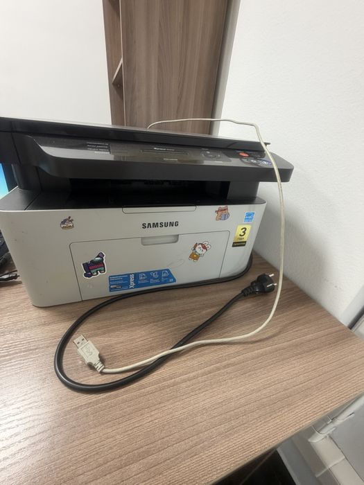 Принтер samsung в хорошем состояний рабочий