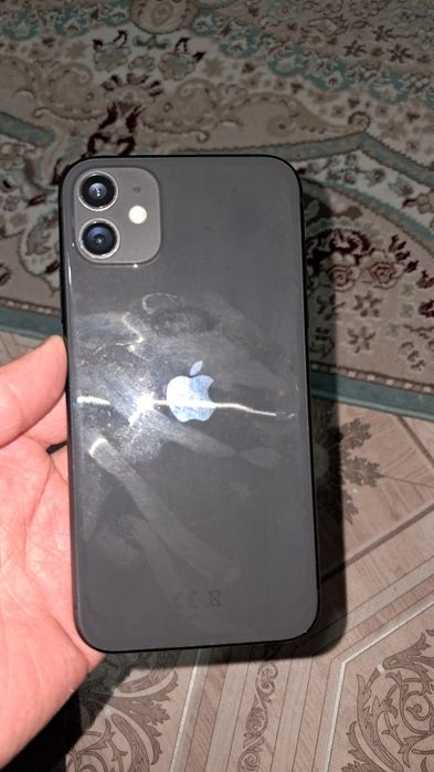 Продам iPhone 11