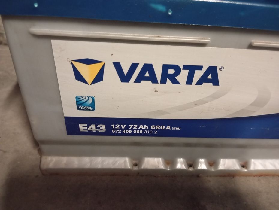 Baterie auto Varta 72 amperi import Germania stare perfecta