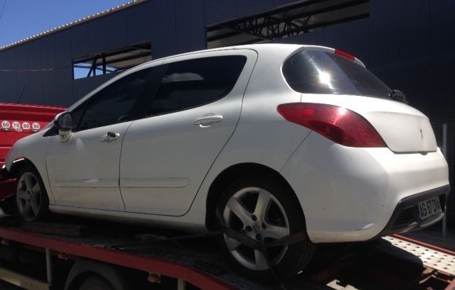 Dezmembram Peugeot 308,2.0 Diesel,an fabricatie 2010,euro 5