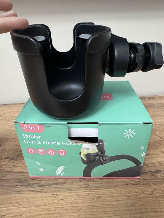 Продам подстаканник под детскую коляску