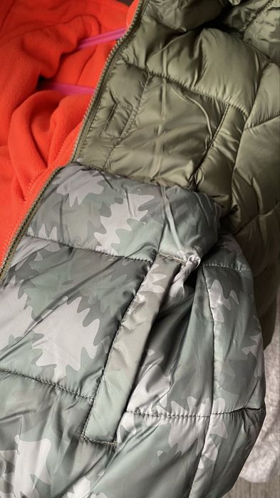 Продам куртку на мальчика