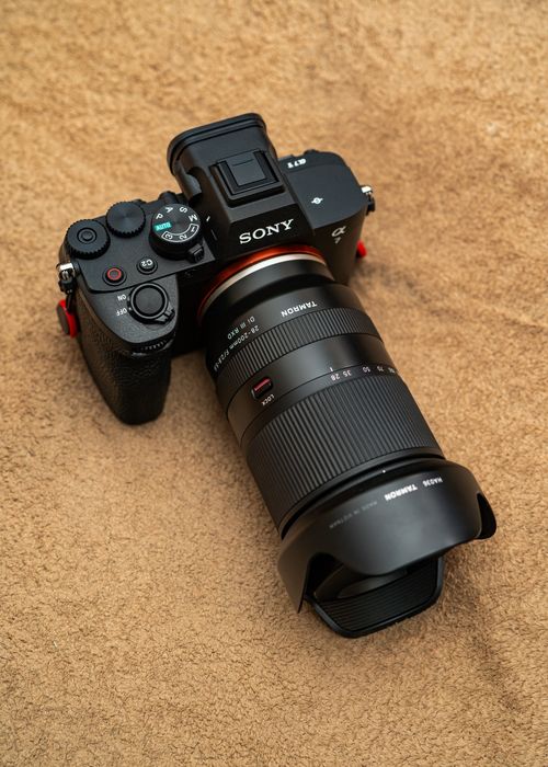 Срочно камера Sony A7V (Тушка)