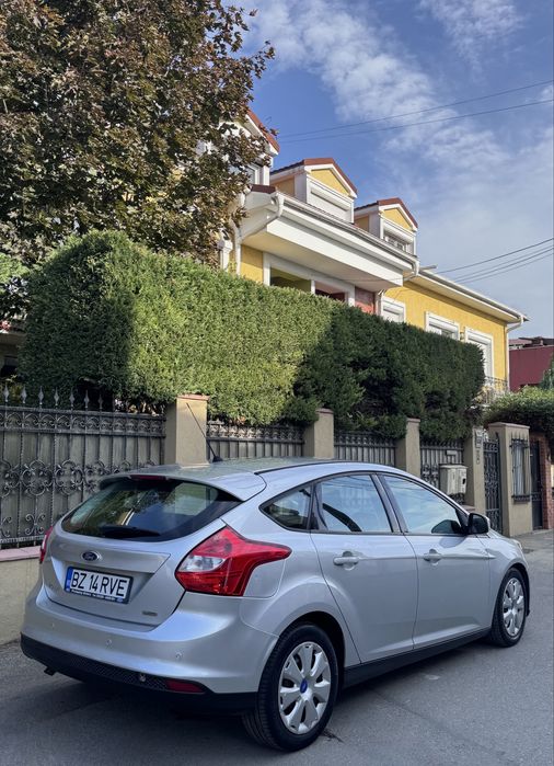 FORD Focus 2012 — imagine 3
