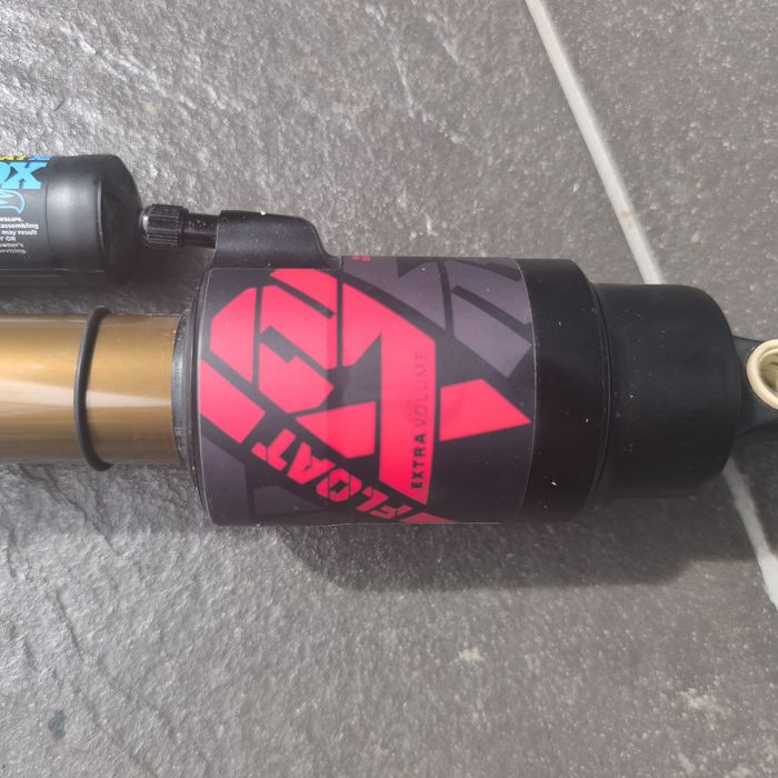 Шок Fox dhx2 kashima Float 225x75 Trunion mount