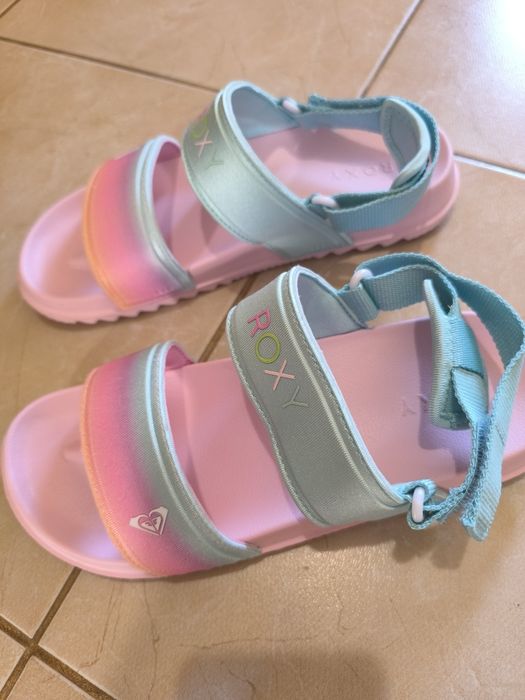 Сандали за момиче