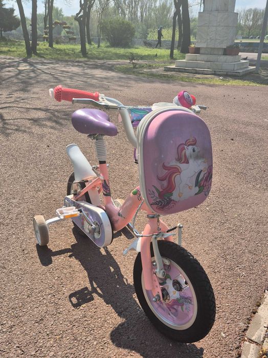 Bicicleta fetite