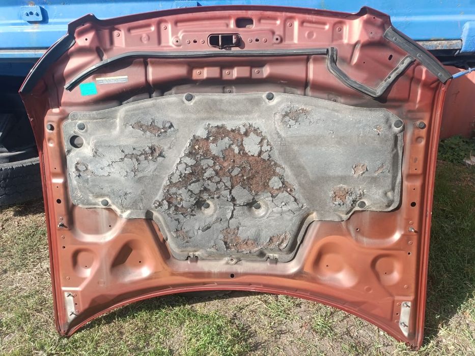 Капот и крепления б/у