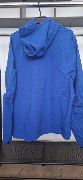 Ветровка NIKE размер М