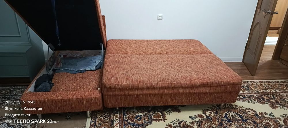 Продается диван угловой