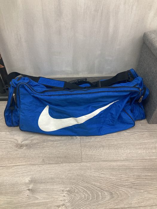 Тенис сак Nike  ,сак за дрехи Nike 80см