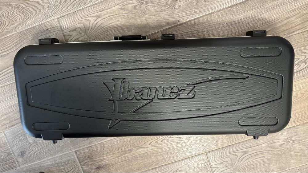 Ibanez iron label rgir30bfe + твърд калъф