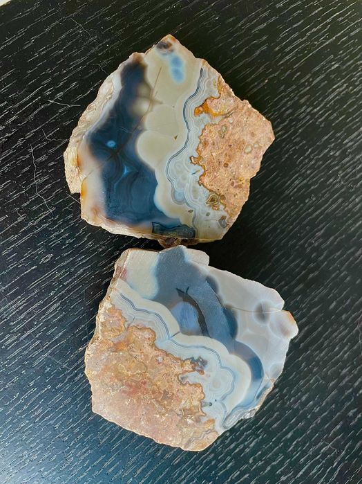 doua agate Turcia, 1 nodul taiat in jumatati, o felie agat