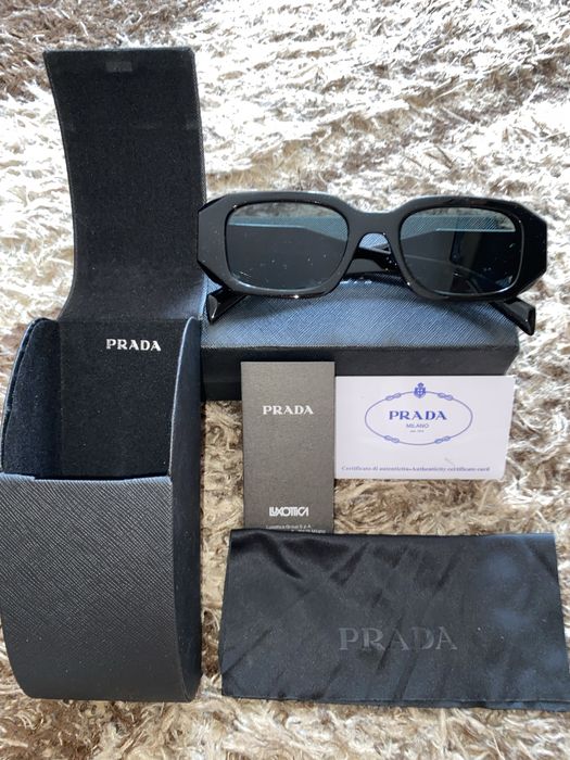 Ochelari de soare Prada