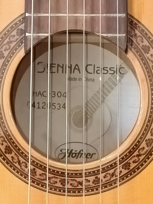 Chit.Hofner Sienna
