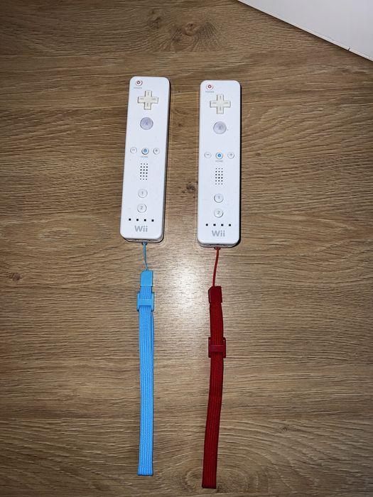 Consolă Nintendo Wii MODATĂ – Pachet complet (TOT din poze)