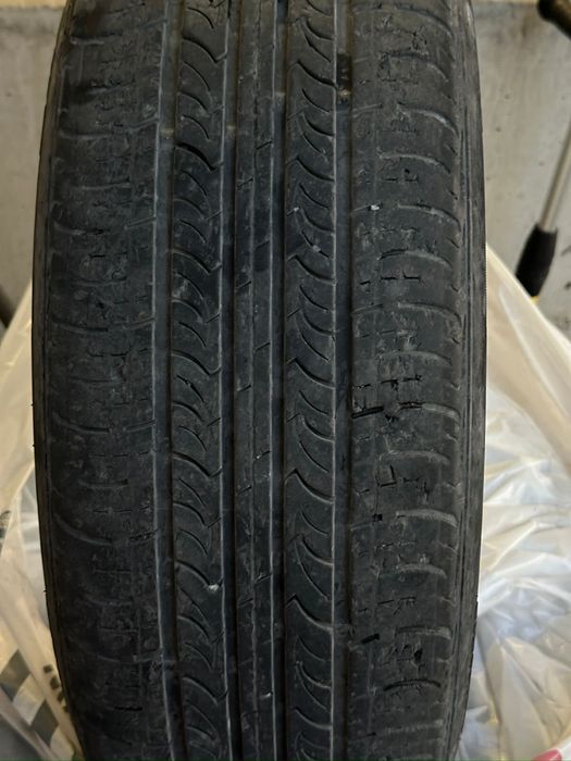 Шины летние Roadstone