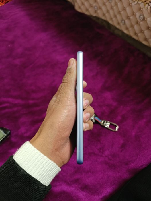 Samsung A33 5G sotiladi