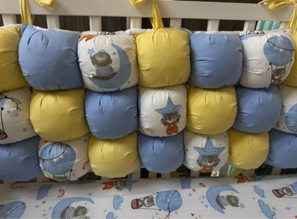 Patut din lemn masiv cu saltea