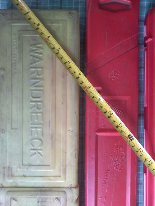 Аварийни триъгълници, чистачки  и облегалки  за Рено