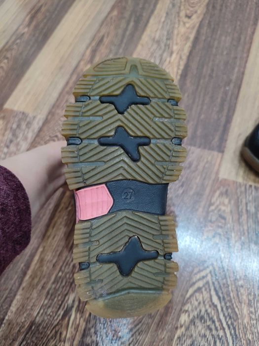 Зимние детские сапоги