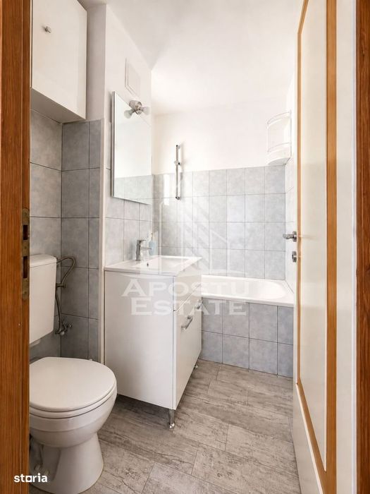 Apartament cu 2 camere de vanzare, etaj intermediar, Gheorghe Lazar
