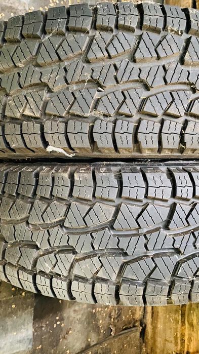 Продам резину 2 балона