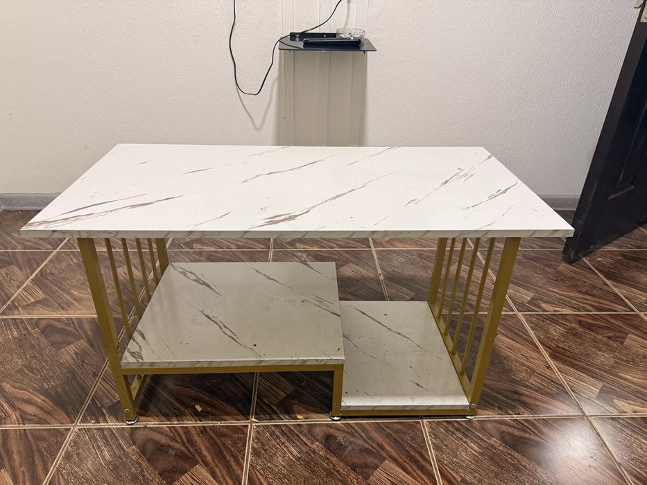 Стол сотилади срочно холати ало